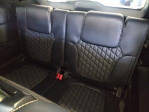 Ford Everest 3.0TD V6 4WD Platinum - Image 9