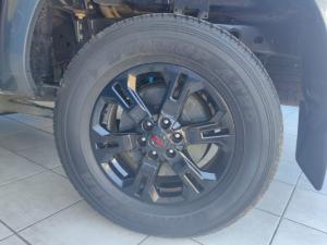 Nissan Navara 2.5DDTi double cab SE manual - Image 12