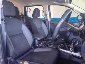 Nissan Navara 2.5DDTi double cab SE manual - Image 7