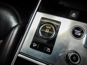Land Rover Range Rover D350 HSE - Image 17