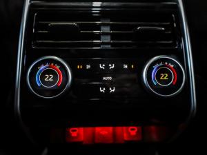 Land Rover Range Rover D350 HSE - Image 18
