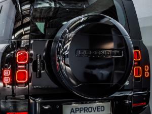Land Rover Defender 110 D240 X-Dynamic HSE - Image 10