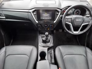 Isuzu D-Max 1.9TD Extended cab LS manual - Image 6