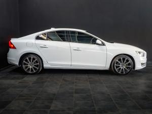 Volvo S60 D4 Excel auto - Image 3