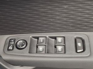 Renault Kiger 1.0 Turbo Intens auto - Image 18