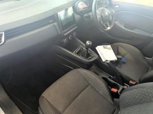 Renault Clio 1.0 Turbo Zen - Image 9