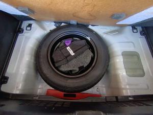 Hyundai Grand i10 1.0 Premium hatch - Image 18