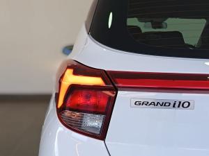 Hyundai Grand i10 1.0 Premium hatch - Image 7