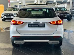 Mercedes-Benz GLA GLA200 - Image 14