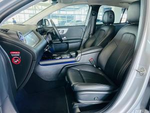 Mercedes-Benz GLA GLA200 - Image 5