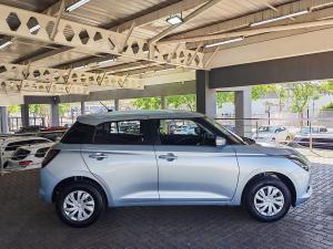 Suzuki Swift 1.2 GL - Image 2