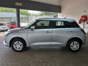 Suzuki Swift 1.2 GL - Image 4