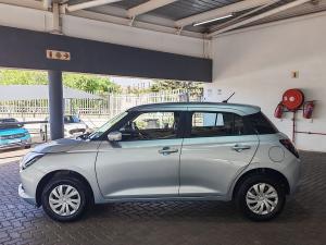 Suzuki Swift 1.2 GL - Image 6