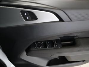 Volkswagen Amarok 2.0BiTDI double cab Life 4Motion - Image 19