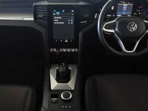 Volkswagen Amarok 2.0BiTDI double cab Life 4Motion - Image 9