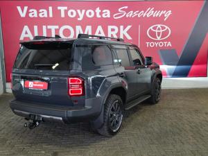 Toyota Land Cruiser Prado 2.8GD VX-R - Image 7
