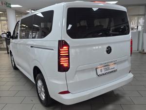 Volkswagen Transporter 2.0TDI Kombi SWB Commerce - Image 15