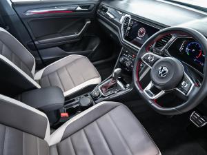 Volkswagen T-Roc 2.0TSI 140kW 4Motion R-Line - Image 7