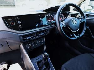 Volkswagen Polo hatch 1.0TSI Comfortline - Image 6