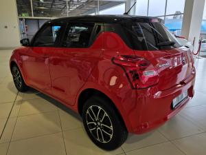 Suzuki Swift 1.2 GLX auto - Image 4