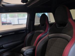 MINI Hatch John Cooper Works Hatch 3-door - Image 6