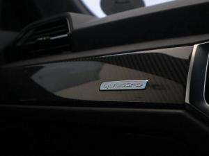 Audi RSQ3 quattro - Image 22
