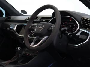 Audi RSQ3 quattro - Image 25