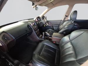 Mahindra XUV 500 2.2D Mhawk 7 Seat - Image 3