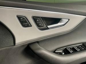 Audi Q7 45TDI quattro S line - Image 7