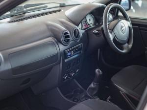 Nissan NP200 1.6i - Image 15