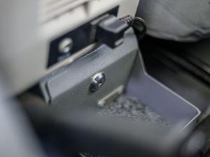 Toyota Land Cruiser 76 4.5D-4D V8 station wagon LX - Image 26