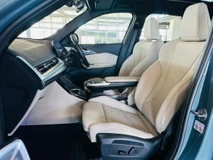 BMW iX1 xDrive30 M Sport - Image 5
