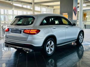 Mercedes-Benz GLC GLC220d 4Matic - Image 2