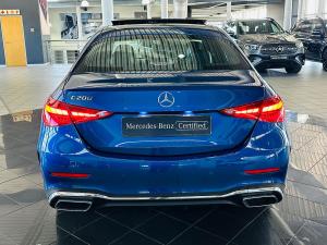 Mercedes-Benz C-Class C200 Avantgarde - Image 11