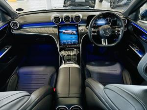 Mercedes-Benz C-Class C200 Avantgarde - Image 3
