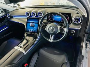 Mercedes-Benz C-Class C220d Avantgarde - Image 4