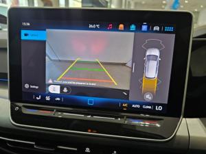 Volkswagen Golf 1.4TSI Life Plus - Image 11