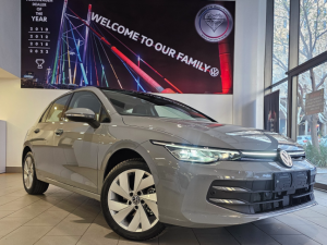 Volkswagen Golf 1.4TSI Life Plus - Image 1