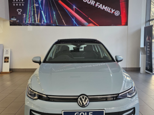 Volkswagen Golf 1.4TSI Life Plus - Image 15