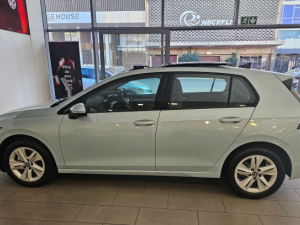 Volkswagen Golf 1.4TSI Life Plus - Image 16