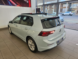 Volkswagen Golf 1.4TSI Life Plus - Image 5