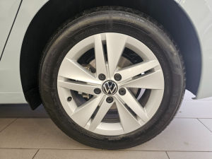 Volkswagen Golf 1.4TSI Life Plus - Image 6