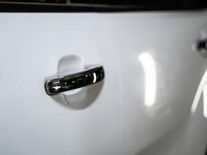 Ford Everest 2.2TDCi XLT auto - Image 11