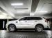 Ford Everest 2.2TDCi XLT auto - Thumbnail 2
