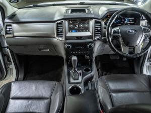 Ford Everest 2.2TDCi XLT auto - Image 31
