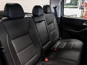 GWM P300 2.4T double cab LT 4x4 - Image 7