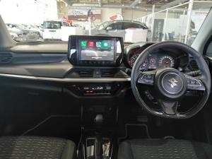 Suzuki Swift 1.2 GLX auto - Image 11