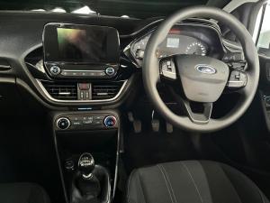 Ford Fiesta 1.4i 5-door - Image 10