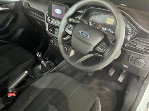 Ford Fiesta 1.4i 5-door - Image 6