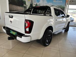 Nissan Navara 2.5DDTi double cab LE Plus - Image 2